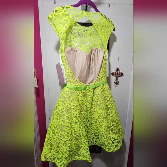 JOVANI Sequin & Lace Dress - Picture 10 of 11